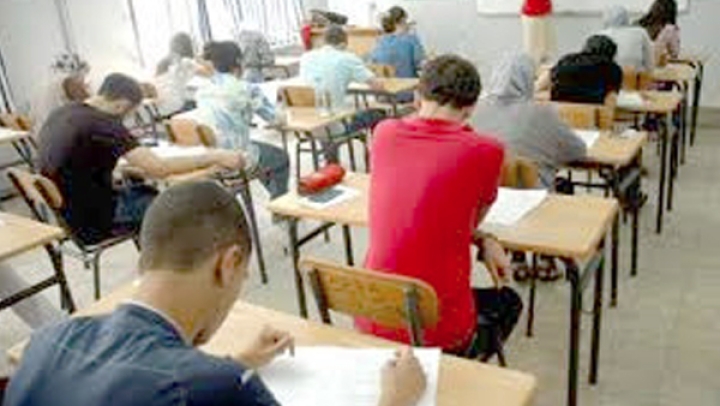 نفسانيون يعاينون تلاميذ الأقسام الخاصة