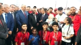 وزير التربية الوطنية، محمد الصغير سعداوي - وزير الرياضة وليد صادي - والي وهران سمير شيباني