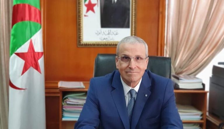 قانون أساسي للحائز على الدكتوراه لتعزيز فرص التوظيف