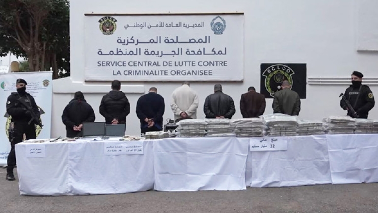 الإطاحة بشبكة إجرامية ثانية تحترف النصب والاحتيال