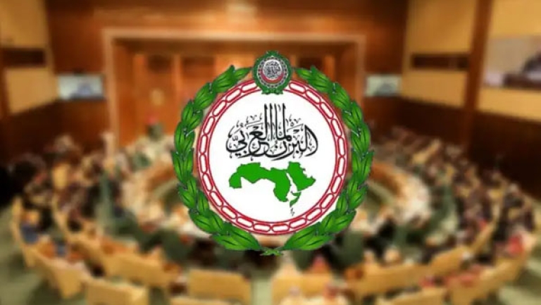 البرلمان العربي يدين المغالطات الأمريكية بشأن الحرية الدينية في الجزائر