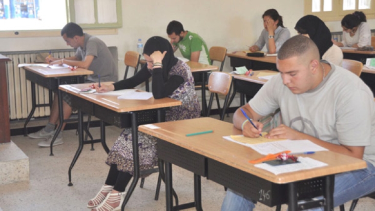 احذروا الغشّ والفايسبوك