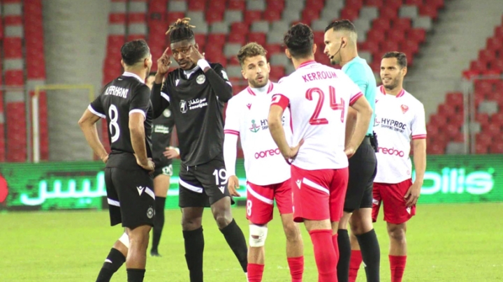 إدارة قناد تشكو الحكم بواب