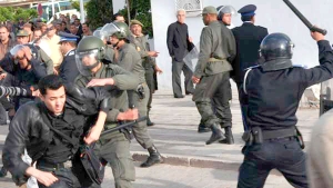الجبهة المغربية تندد بقمع المخزن للمتظاهرين
