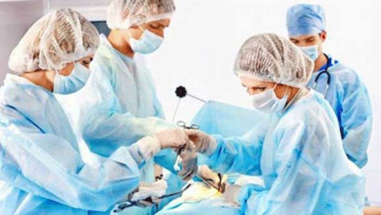 أيام طبية جراحية بعين التوتة