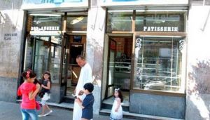 3204 تاجر لمداومة العـيد