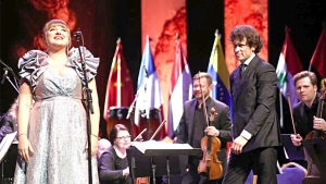 أوركسترا موسكو "موسيقا فيفا".. برافو