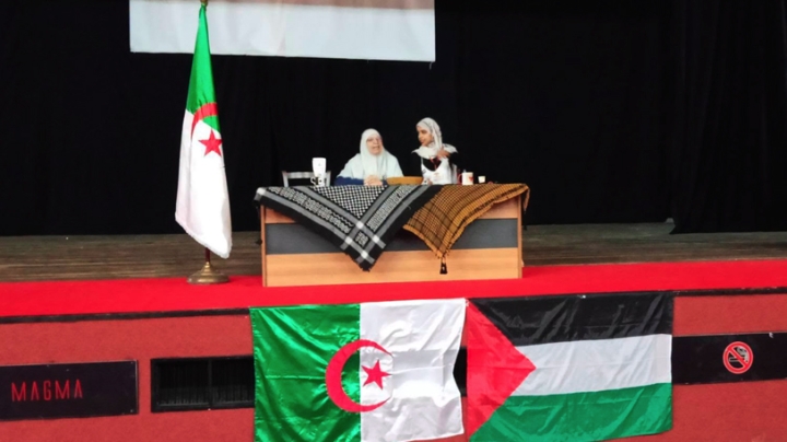 "القراءة صانعة العظماء" تجمع عشاق الكتاب