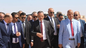 وزير الأشغال العمومية والمنشآت القاعدية، لخضر رخروخ