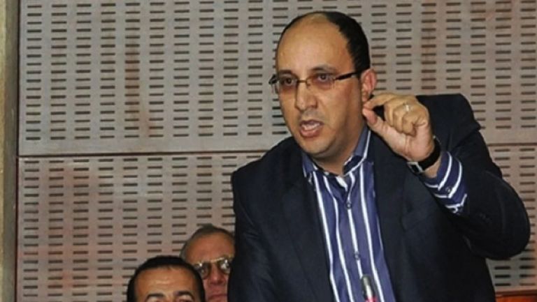صحفي تونسي يندّد بمناورات سفير المغرب