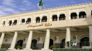 وزارة العدل تطلق استشارات مع الجهات القضائية المعنية