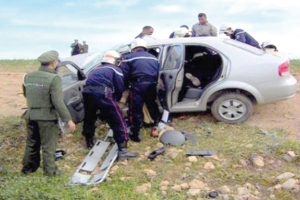 جرح شخصين في حادث مرور