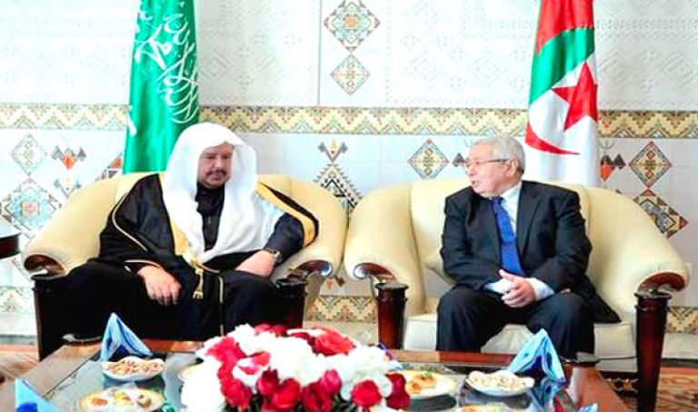 رئيس مجلس الشورى السعودي في زيارة إلى الجزائر