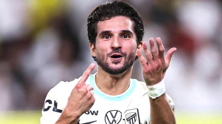 عوّار أفضل لاعبي "الخضر" جاهزية