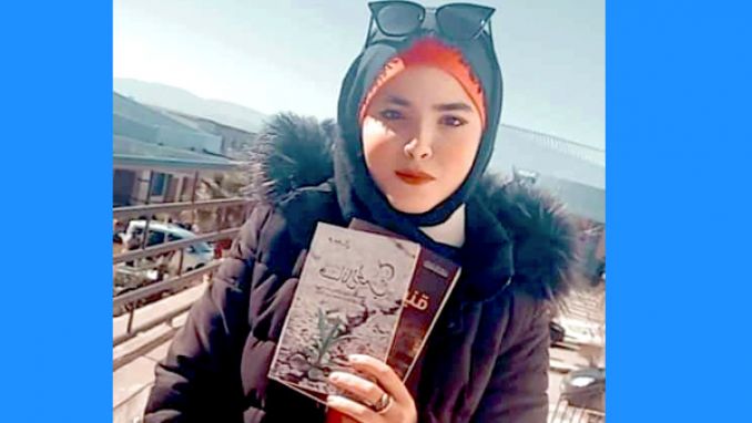 "ماذا لو اسود القمر؟"، حزنا على فراق والدي