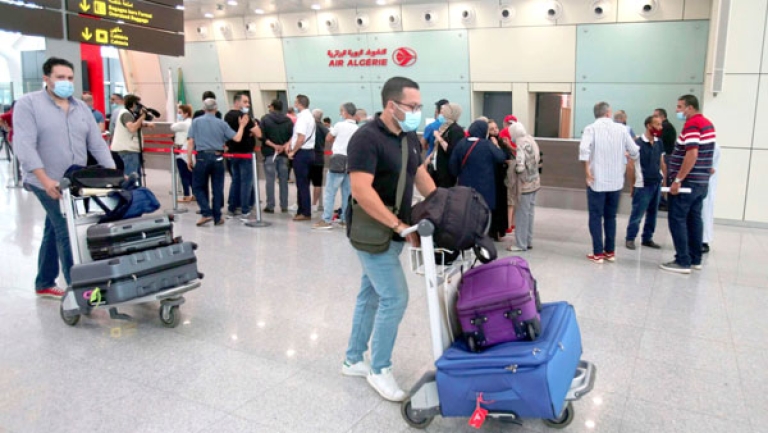 مليونا مسافر عبر مطارات الجزائر في نهاية 2023