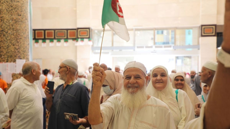 عقد سفر "اجباري" وإجراءات جديدة لمنع المتاجرة بالتأشيرات
