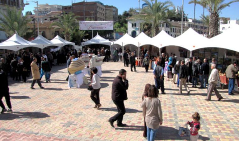 مشاركة 92 حرفيا من 24 ولاية