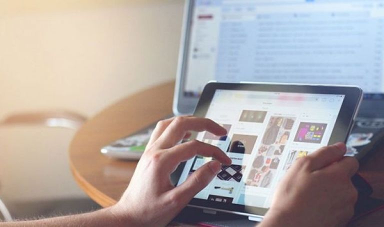 75 ٪ من المبحرين في الأنترنت دون هدف