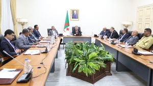 ميلاد أول مجموعة برلمانية للأحرار بمجلس الأمة