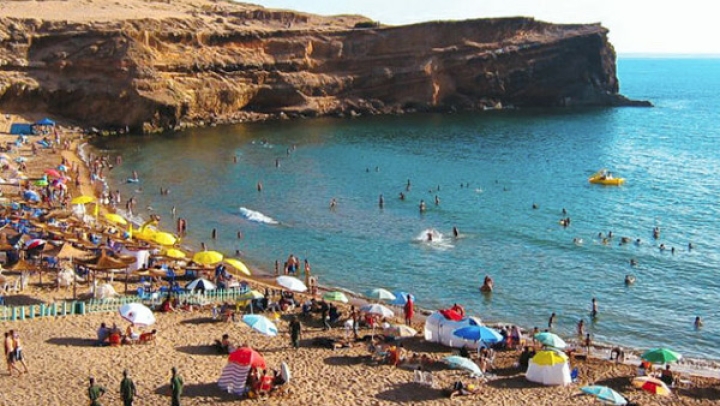 قطاع السياحة بعين تموشنت يشرع في رقمنة ملفات 3921 حرفي