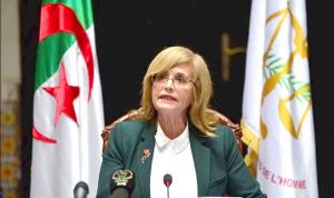 اقتراح منح الحضانة للأم بعد إعادة الزواج