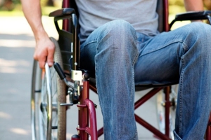 توزيع 1115 بطاقة معاق بوهران