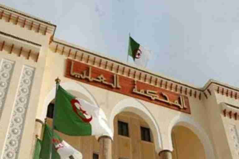 اقتراح 4 قضاة لهيئة مراقبة الانتخابات وترسيم وتعيين 322 آخرين