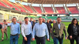 وزير السكن والعمران والمدينة، محمد طارق بلعريبي