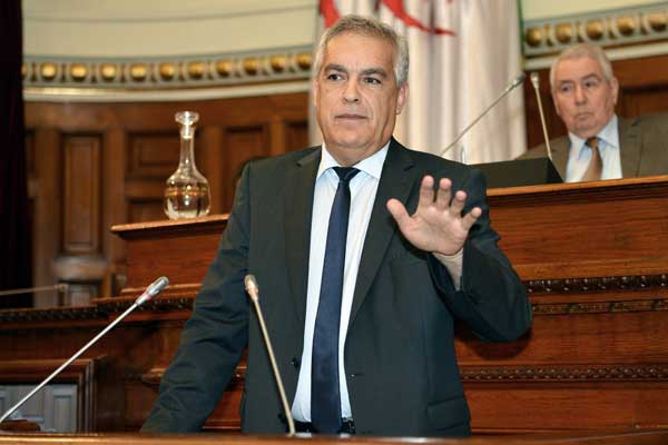 طلعي يشدّد على فتح الحوار مع الشريك الاجتماعي