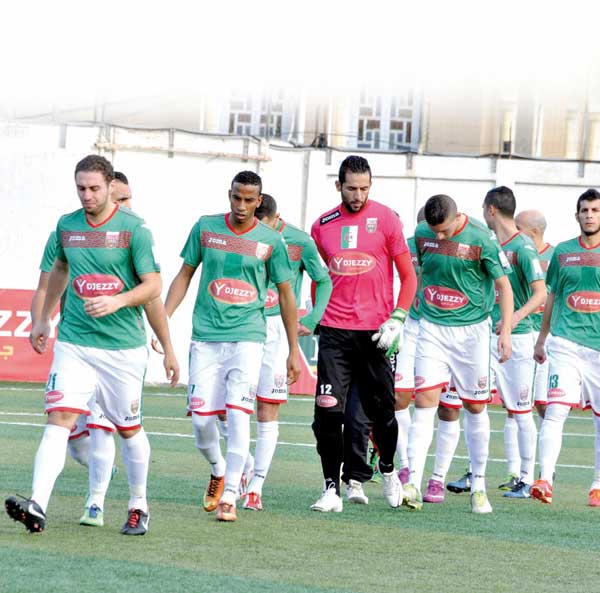 العميد أكبر الخاسرين وأربعة نواد تتقاسم كرسي الصدارة