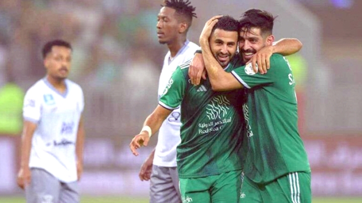 محرز يحدد طريقة فوز الأهلي بالبطولة السعودية