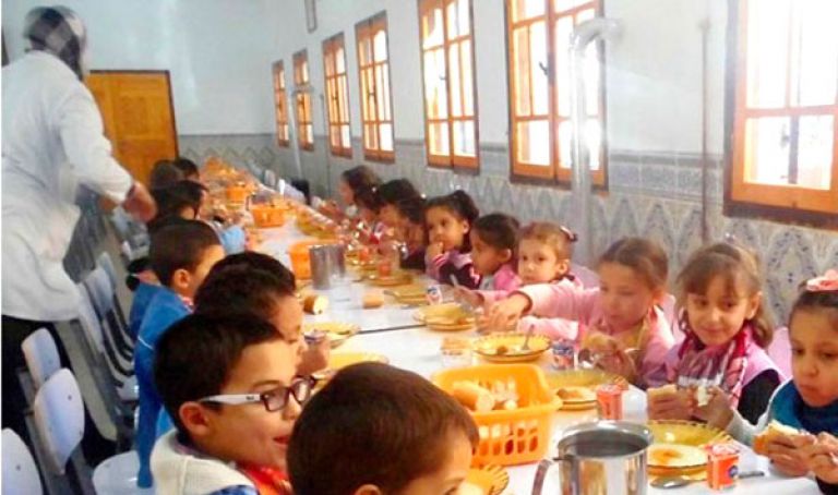 التشديد على تقديم تغذية سليمة للتلاميذ