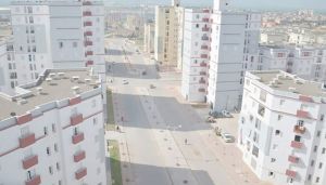 70 عائلة تقتحم مساكن اجتماعية بالكرمة