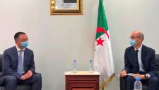 وزير الرقمنة والإحصائيات، حسين شرحبيل- نائب رئيس شركة &quot;هواوي&quot; لمنطقة شمال إفريقيا، لي جيغوانغ