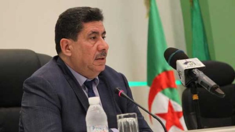 مرافقة المبدعين وعصرنة تقنيات إنتاج الشتلات