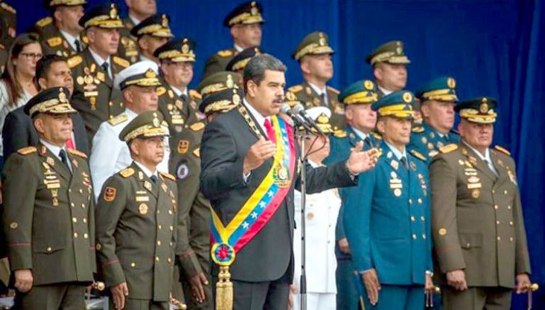 مادورو ينجو من محاولة اغتيال