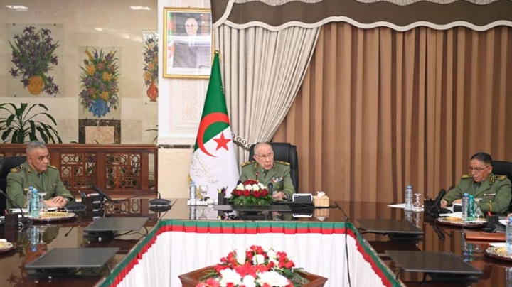 أطالبكم بالمزيد من الجهود المتفانية خدمة للوطن