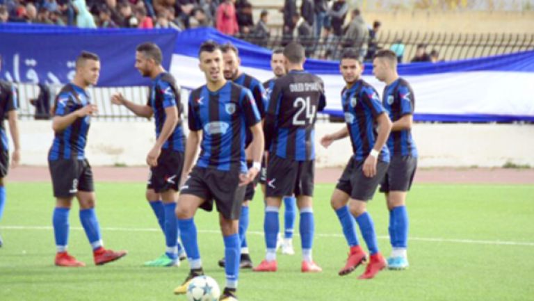 الإدارة تبحث عن حلول لمشاكل الفريق