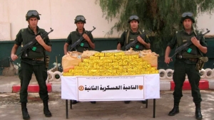 إحباط إدخال 10 قناطير من الكيف عبر الحدود مع المغرب