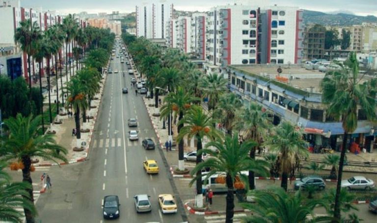 اعتداءات صارخة على العقار بسكيكدة