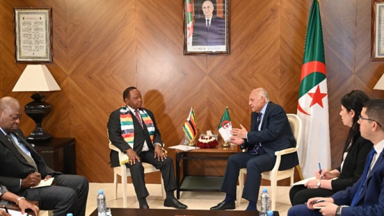 المطالبة بوقف الجرائم الشنيعة المرتكبة بحق الفلسطينيين