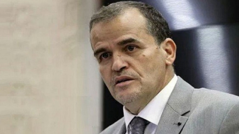 2608 منتج مستورد يخضع للرسم الوقائي المؤقت