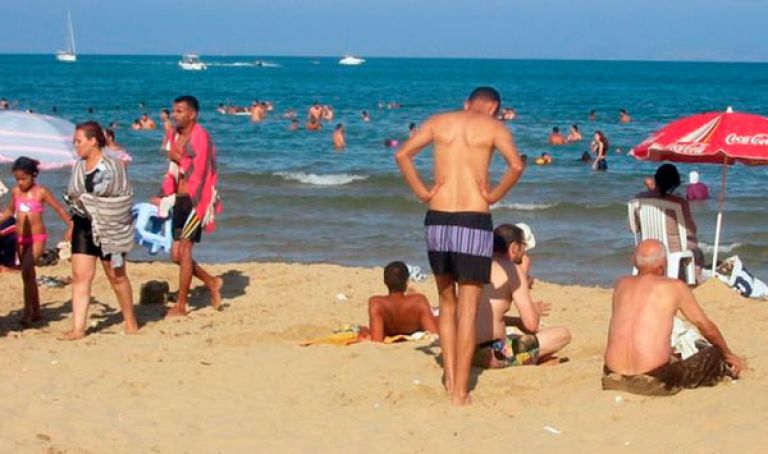 دعوة إلى تفعيل قوانين الحفاظ  على الآداب العامة
