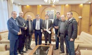 والي وهران السيد مولود شريفي يشرف على توقيع  عقد الشراكة بين  مولودية وهران و الشركة الوطنية للنقل البحري للمحروقات &quot;هيبروك&quot; 