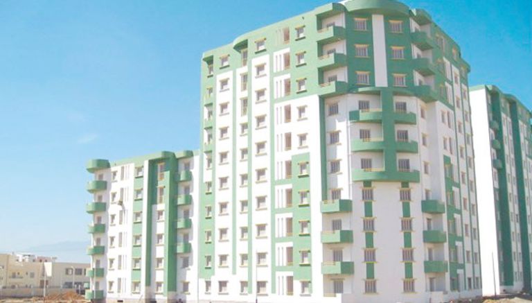 مكتتبو 400 مسكن «عدل» يحتجون
