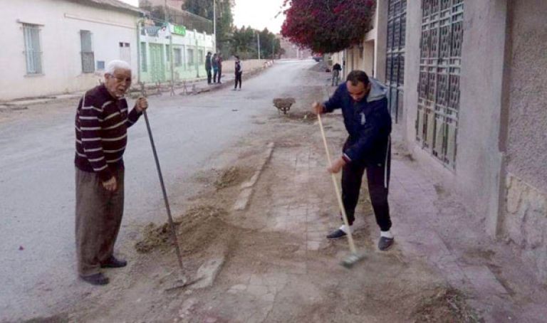 انطلاق الحملة الوطنية لتنظيف المحيط