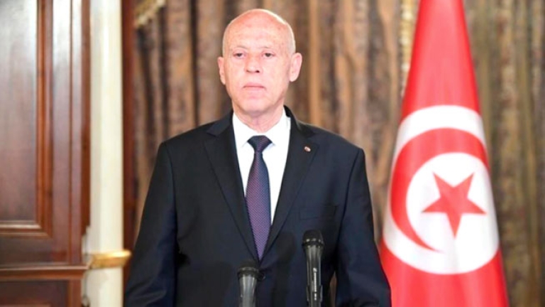 الرئيس التونسي يكشف خارطة الطريق لطي صفحة الأزمة