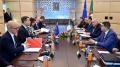 وزير الدولة، وزير الشؤون الخارجية والجالية الوطنية بالخارج والشؤون الإفريقية، أحمد عطاف - مفوضة الاتحاد الأوروبي المكلفة بالمتوسط، دوبرافكا سويتشا