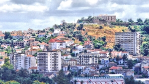 تنظيف البيوت عادة متوارثة لاستقبال رمضان